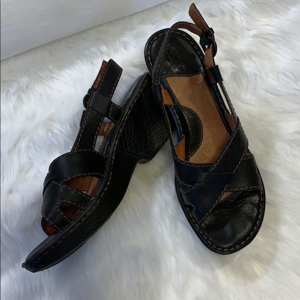 Born leather sandal with a heel